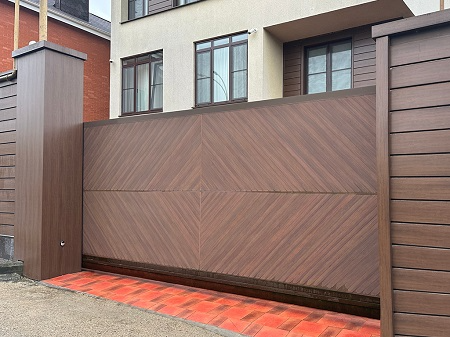 Уличные откатные ворота Дорхан